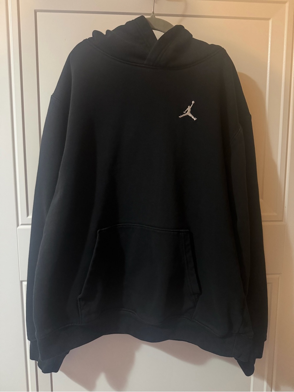 Jordan Black Hoodie with White Jumpman Chest Logo Boys XL